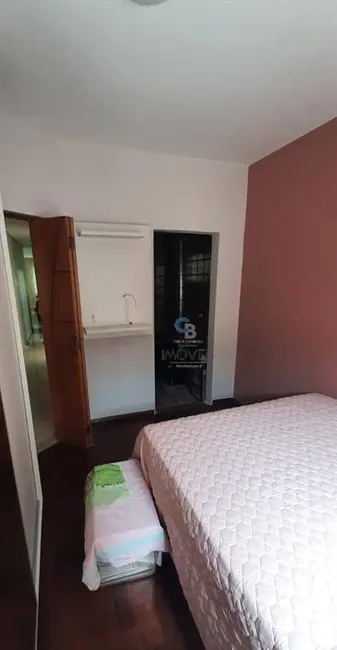 Foto 5 de Sobrado com 6 quartos à venda, 240m2 em Vila Santa Isabel, São Paulo - SP