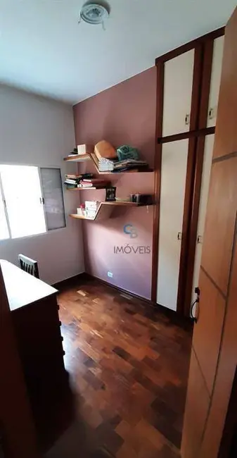 Foto 9 de Sobrado com 6 quartos à venda, 240m2 em Vila Santa Isabel, São Paulo - SP