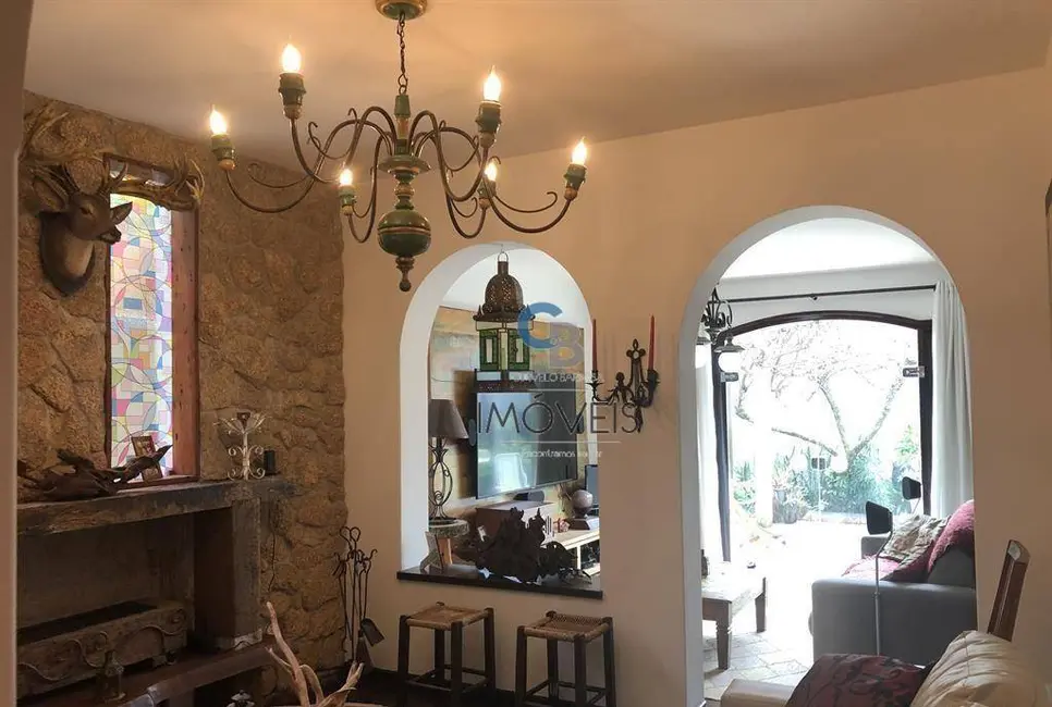 Sobrado com 5 quartos à venda, 260m2 em Vila Carrão, São Paulo - SP - imagem 4 Foto 4 de Sobrado com 5 quartos à venda, 260m2 em Vila Carrão, São Paulo - SP