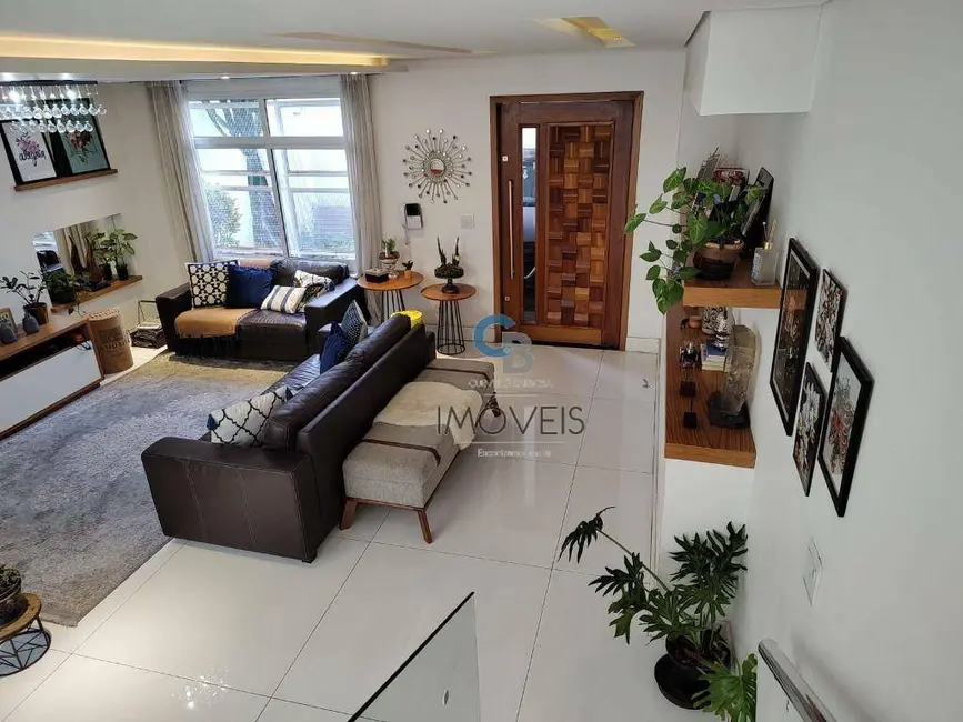 Sobrado com 3 quartos à venda, 196m2 em Alto da Mooca, São Paulo - SP - imagem 4 Foto 4 de Sobrado com 3 quartos à venda, 196m2 em Alto da Mooca, São Paulo - SP