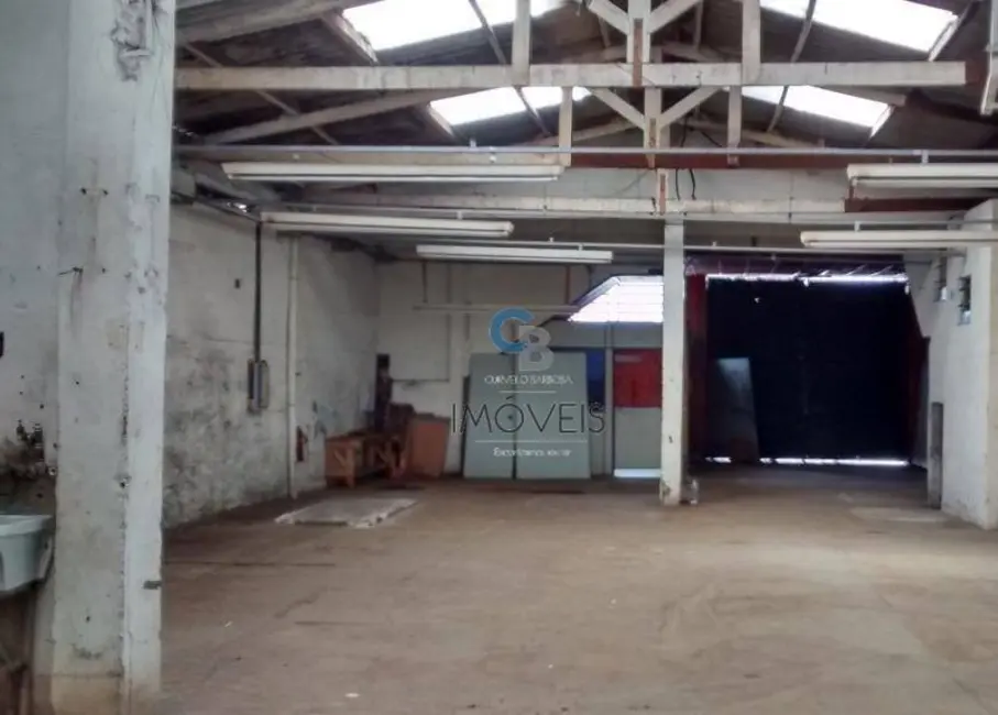 Armazém / Galpão à venda e para alugar, 600m2 em Vila Antonieta, São Paulo - SP - imagem 9 Foto 9 de Armazém / Galpão à venda e para alugar, 600m2 em Vila Antonieta, São Paulo - SP