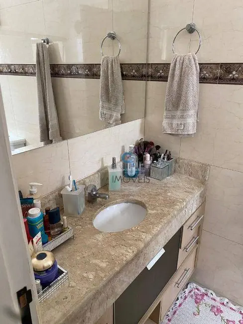 Sobrado com 3 quartos à venda, 250m2 em Vila Bertioga, São Paulo - SP - imagem 6 Foto 6 de Sobrado com 3 quartos à venda, 250m2 em Vila Bertioga, São Paulo - SP