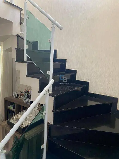 Sobrado com 3 quartos à venda, 250m2 em Vila Bertioga, São Paulo - SP - imagem 3 Foto 3 de Sobrado com 3 quartos à venda, 250m2 em Vila Bertioga, São Paulo - SP