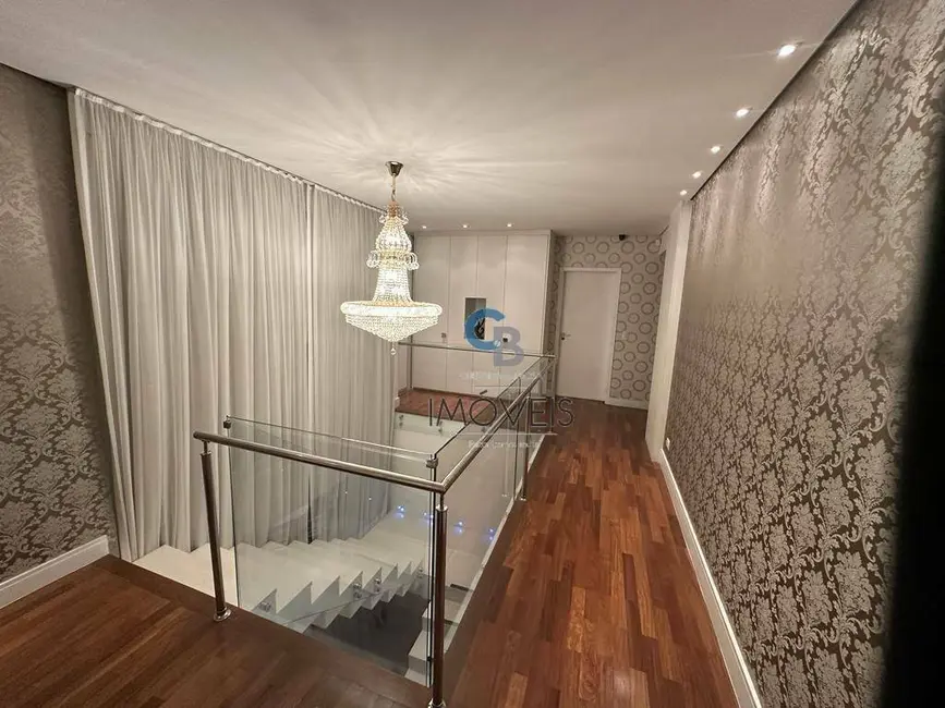 Sobrado com 4 quartos à venda e para alugar, 600m2 em Vila Bertioga, São Paulo - SP - imagem 5 Foto 5 de Sobrado com 4 quartos à venda e para alugar, 600m2 em Vila Bertioga, São Paulo - SP