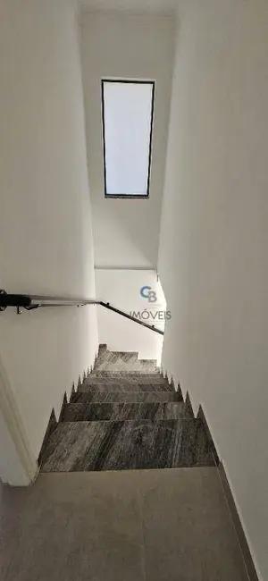 Casa com 5 quartos para alugar, 250m2 em Vila Santo Estevão, São Paulo - SP - imagem 5 Foto 5 de Casa com 5 quartos para alugar, 250m2 em Vila Santo Estevão, São Paulo - SP