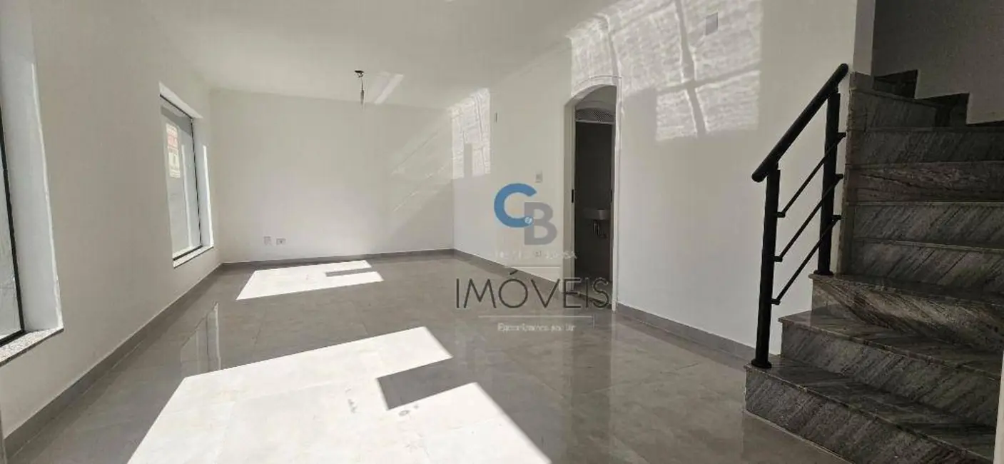 Casa com 5 quartos para alugar, 250m2 em Vila Santo Estevão, São Paulo - SP - imagem 3 Foto 3 de Casa com 5 quartos para alugar, 250m2 em Vila Santo Estevão, São Paulo - SP
