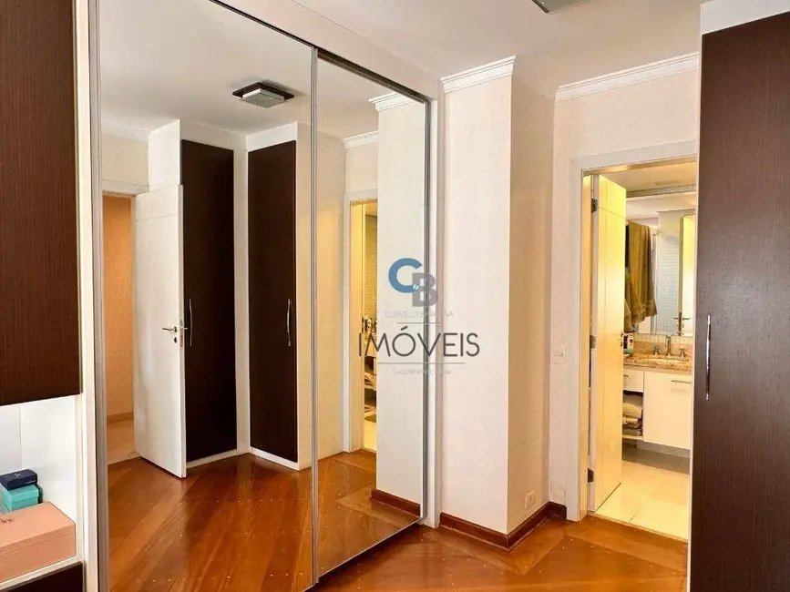 Apartamento com 4 quartos à venda, 184m2 em Parque da Mooca, São Paulo - SP - imagem 8 Foto 8 de Apartamento com 4 quartos à venda, 184m2 em Parque da Mooca, São Paulo - SP