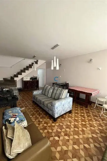 Sobrado com 3 quartos à venda, 192m2 em São Paulo - SP - imagem 3 Foto 3 de Sobrado com 3 quartos à venda, 192m2 em São Paulo - SP