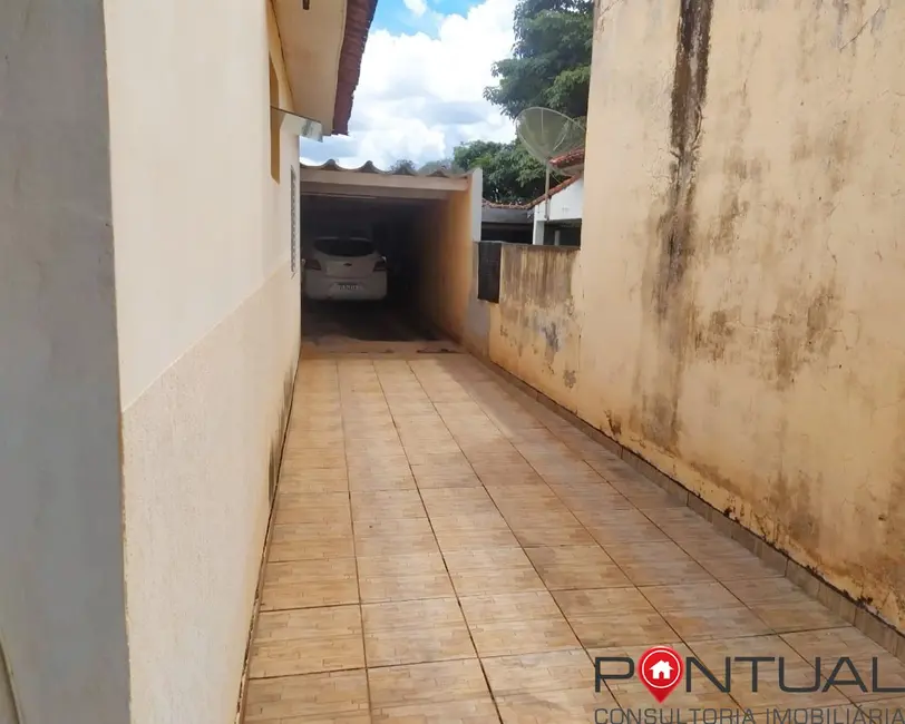 Casa com 3 quartos à venda em Ubirajara - SP - imagem 3 Foto 3 de Casa com 3 quartos à venda em Ubirajara - SP