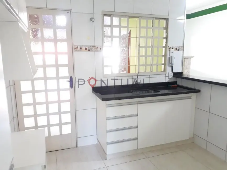 Foto 5 de Casa com 3 quartos à venda, 100m2 em Jardim Cristo Rei, Marilia - SP