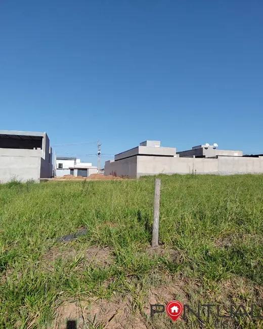 Foto 2 de Terreno / Lote à venda, 250m2 em Marilia - SP