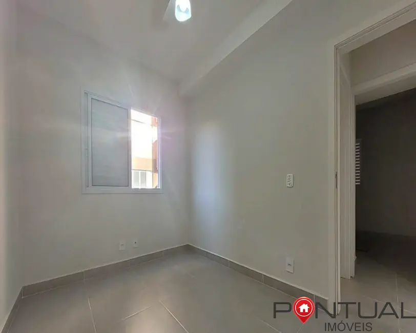 Foto 6 de Apartamento com 2 quartos à venda, 41m2 em Banzato, Marilia - SP
