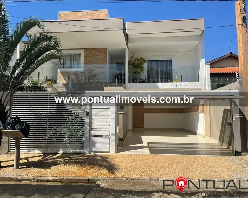 Foto 1 de Casa com 3 quartos à venda, 360m2 em Jardim Maria Martha, Marilia - SP