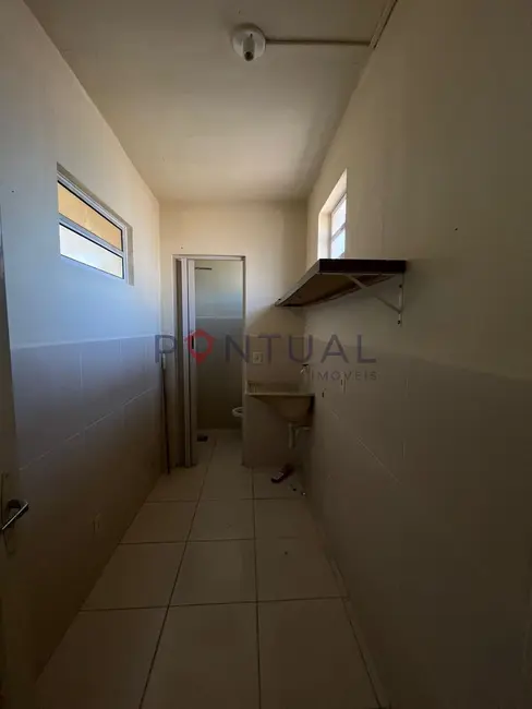 Casa com 1 quarto para alugar, 60m2 em Jardim Fontanelli, Marilia - SP - imagem 6 Foto 6 de Casa com 1 quarto para alugar, 60m2 em Jardim Fontanelli, Marilia - SP