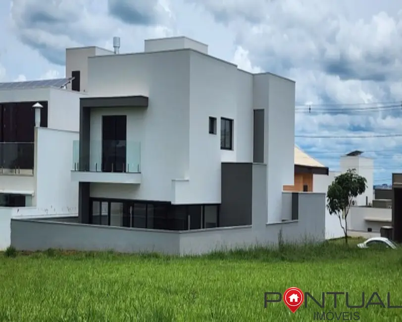 Foto 2 de Casa de Condomínio com 3 quartos à venda, 220m2 em Marilia - SP