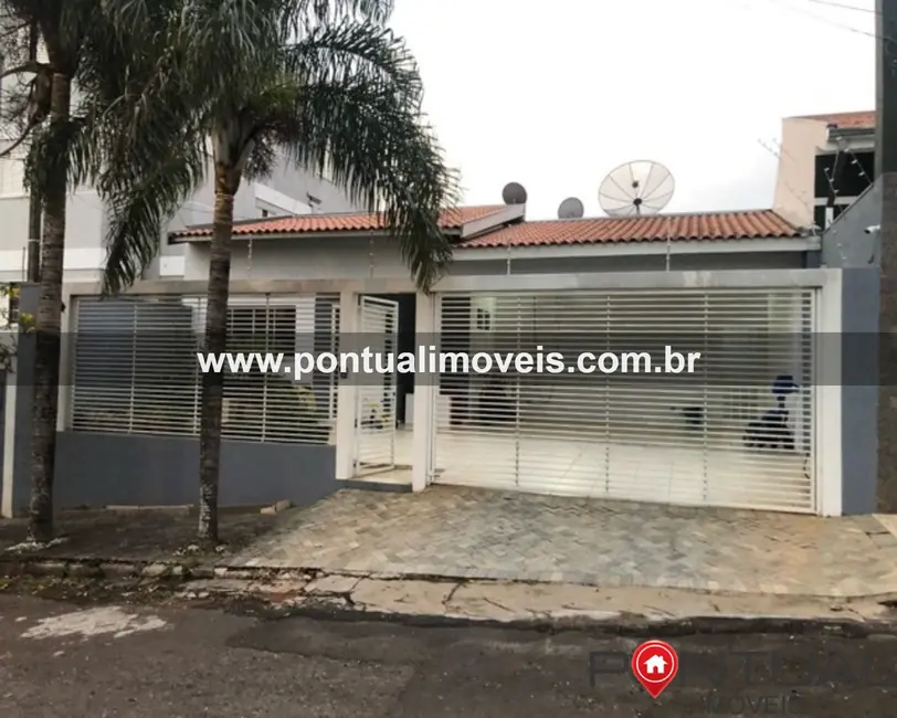 Foto 1 de Casa com 3 quartos à venda, 250m2 em Jardim São Francisco, Marilia - SP