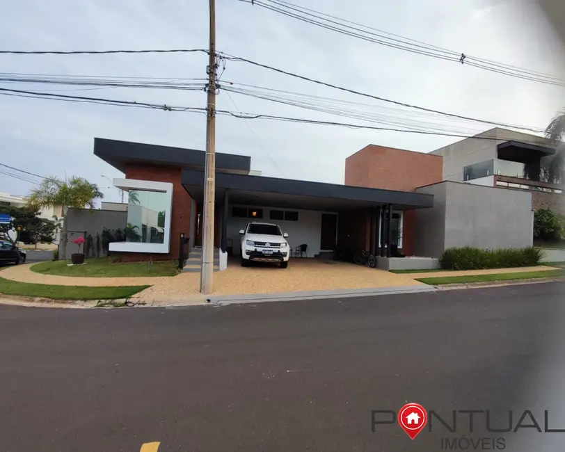 Foto 2 de Casa de Condomínio com 3 quartos à venda, 245m2 em Marilia - SP