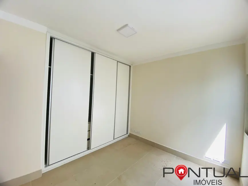 Casa com 3 quartos para alugar, 90m2 em Jardim Itaipu, Marilia - SP - imagem 7 Foto 7 de Casa com 3 quartos para alugar, 90m2 em Jardim Itaipu, Marilia - SP