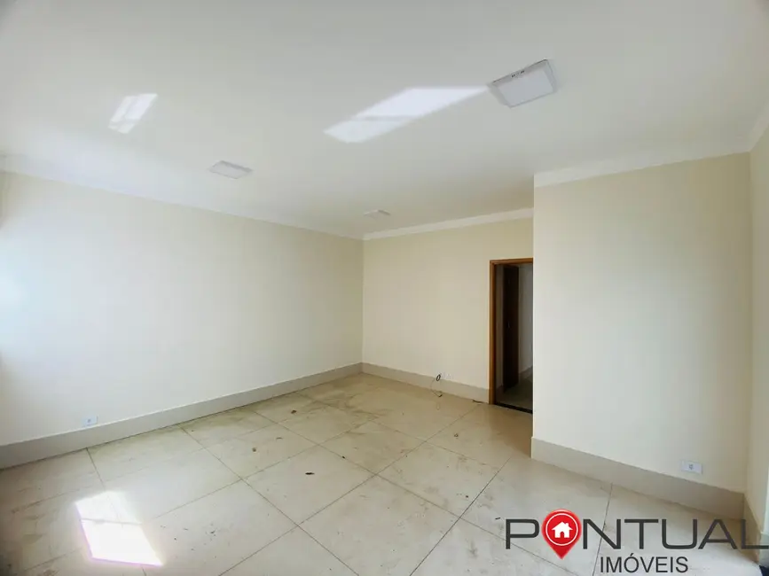 Foto 2 de Casa com 3 quartos para alugar, 90m2 em Jardim Itaipu, Marilia - SP