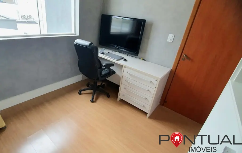 Foto 6 de Casa de Condomínio com 4 quartos à venda, 240m2 em Residencial Vale Verde, Marilia - SP