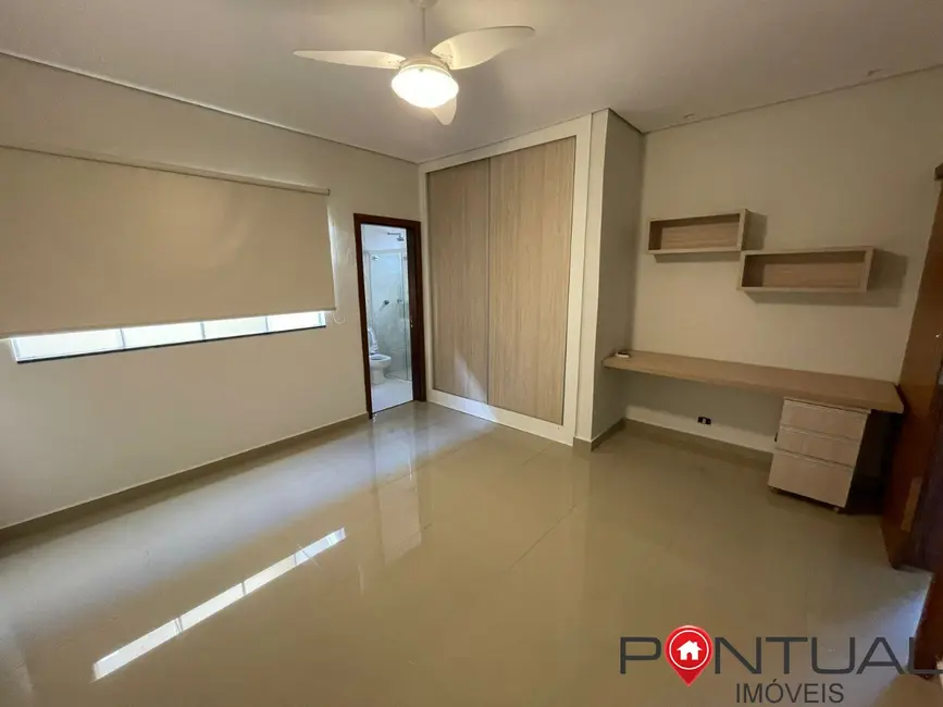 Foto 9 de Casa com 3 quartos à venda, 245m2 em Jardim Marajá, Marilia - SP