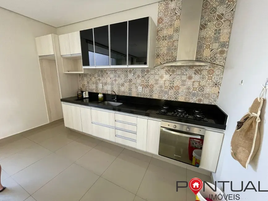 Foto 4 de Casa com 3 quartos à venda, 245m2 em Jardim Marajá, Marilia - SP