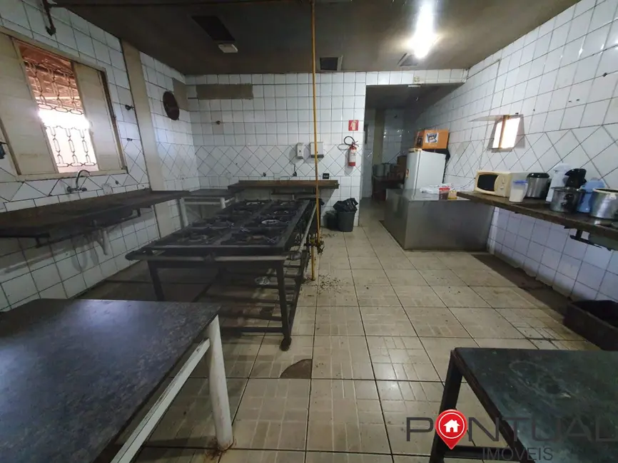 Sala Comercial para alugar, 1500m2 em Jardim Santa Antonieta, Marilia - SP - imagem 8 Foto 8 de Sala Comercial para alugar, 1500m2 em Jardim Santa Antonieta, Marilia - SP