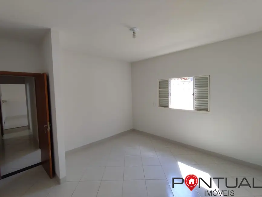Foto 2 de Casa com 3 quartos à venda, 150m2 em Palmital, Marilia - SP
