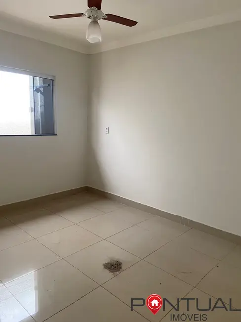 Casa com 3 quartos para alugar, 190m2 em Jardim América, Marilia - SP - imagem 6 Foto 6 de Casa com 3 quartos para alugar, 190m2 em Jardim América, Marilia - SP