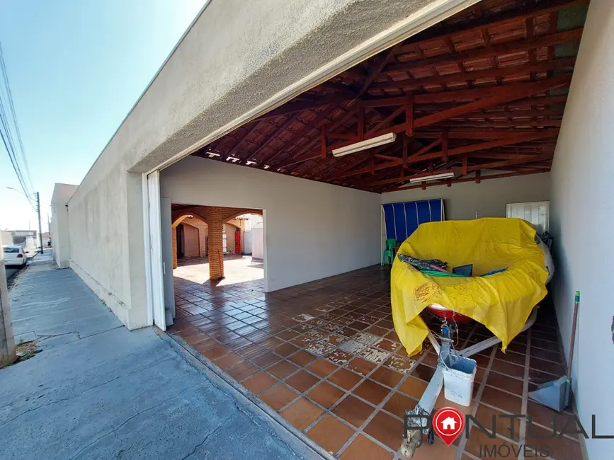 Foto 3 de Sala Comercial à venda, 210m2 em Jardim Alvorada, Marilia - SP