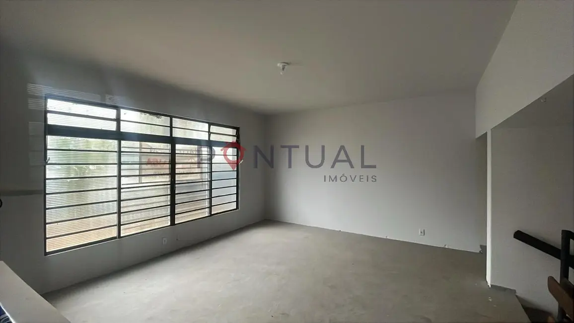 Casa com 3 quartos para alugar, 80m2 em Boa Vista, Marilia - SP - imagem 2 Foto 2 de Casa com 3 quartos para alugar, 80m2 em Boa Vista, Marilia - SP