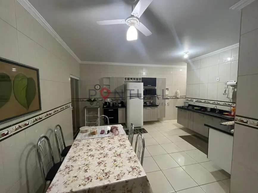 Foto 2 de Casa com 3 quartos à venda, 175m2 em Jardim Altos do Palmital, Marilia - SP