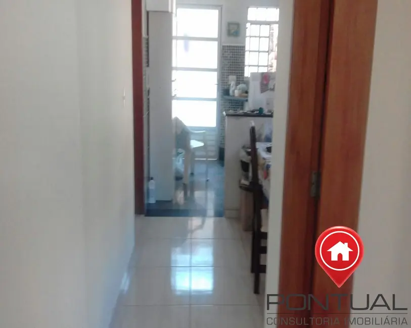 Foto 8 de Casa com 3 quartos à venda, 70m2 em Marilia - SP
