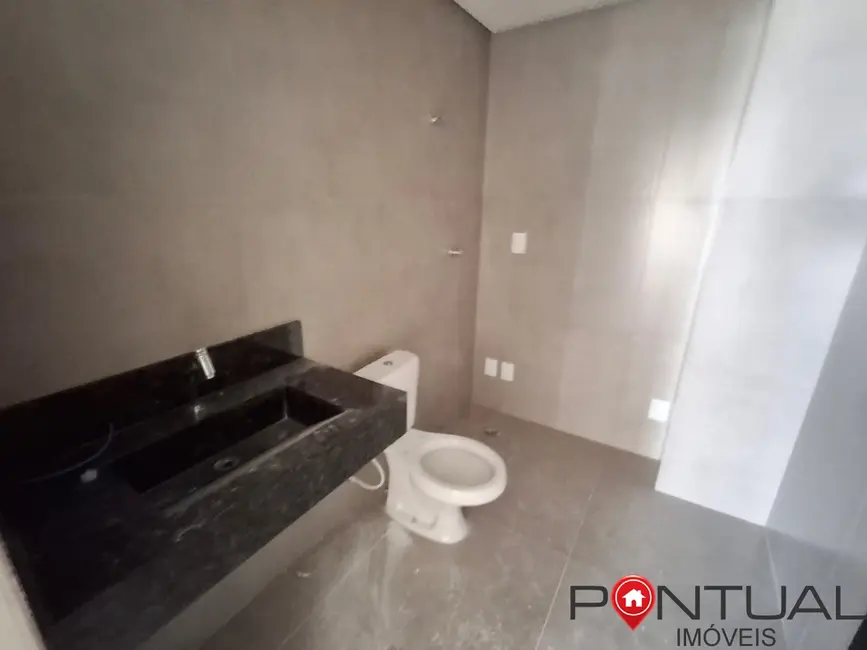 Sala Comercial para alugar, 300m2 em Residencial Vale Verde, Marilia - SP - imagem 7 Foto 7 de Sala Comercial para alugar, 300m2 em Residencial Vale Verde, Marilia - SP