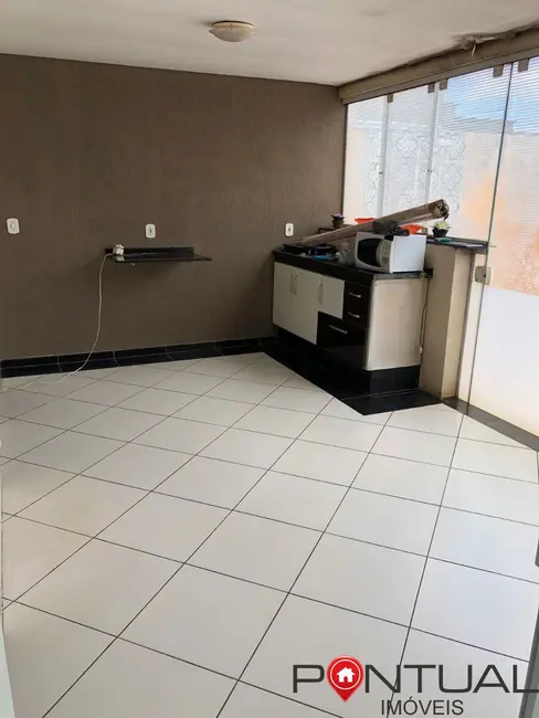 Foto 3 de Casa de Condomínio com 2 quartos à venda, 130m2 em Jardim Nazareth, Marilia - SP