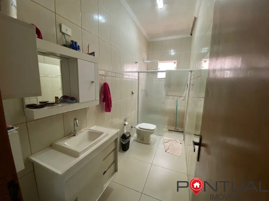 Foto 7 de Casa com 3 quartos à venda, 115m2 em Núcleo Habitacional Doutor Fernando Mauro Pires Rocha, Marilia - SP