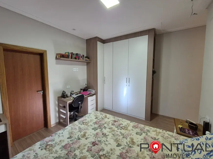 Foto 5 de Casa de Condomínio com 3 quartos à venda, 240m2 em Jardim São Domingos, Marilia - SP
