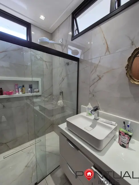 Foto 2 de Casa de Condomínio com 3 quartos à venda e para alugar, 240m2 em Jardim São Domingos, Marilia - SP