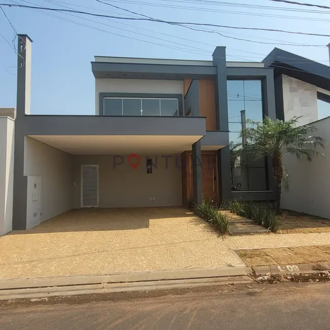 Foto 1 de Casa de Condomínio com 3 quartos à venda, 223m2 em Marilia - SP