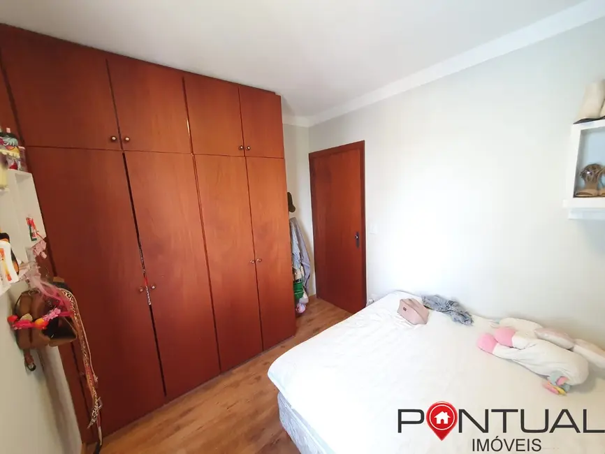 Foto 8 de Apartamento com 3 quartos à venda, 87m2 em Boa Vista, Marilia - SP