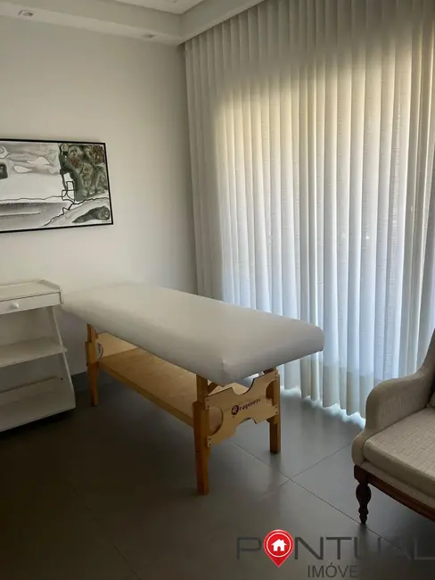 Foto 1 de Sala Comercial para alugar, 25m2 em Jardim Maria Izabel, Marilia - SP