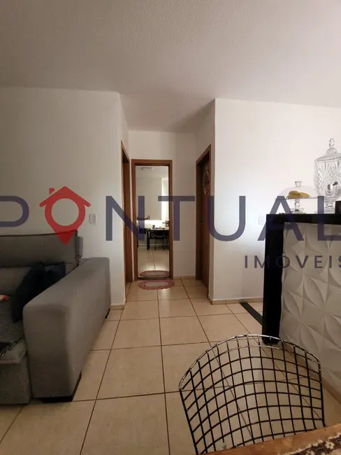 Foto 3 de Apartamento com 2 quartos à venda, 47m2 em Distrito Industrial, Marilia - SP