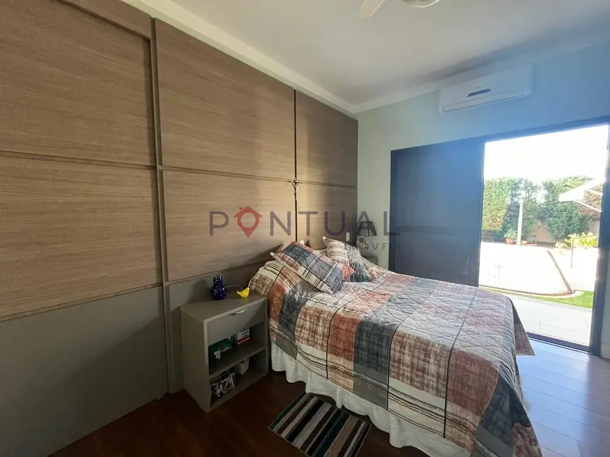 Casa de Condomínio com 4 quartos à venda e para alugar, 400m2 em Residencial Vale Verde, Marilia - SP - imagem 8 Foto 8 de Casa de Condomínio com 4 quartos à venda e para alugar, 400m2 em Residencial Vale Verde, Marilia - SP