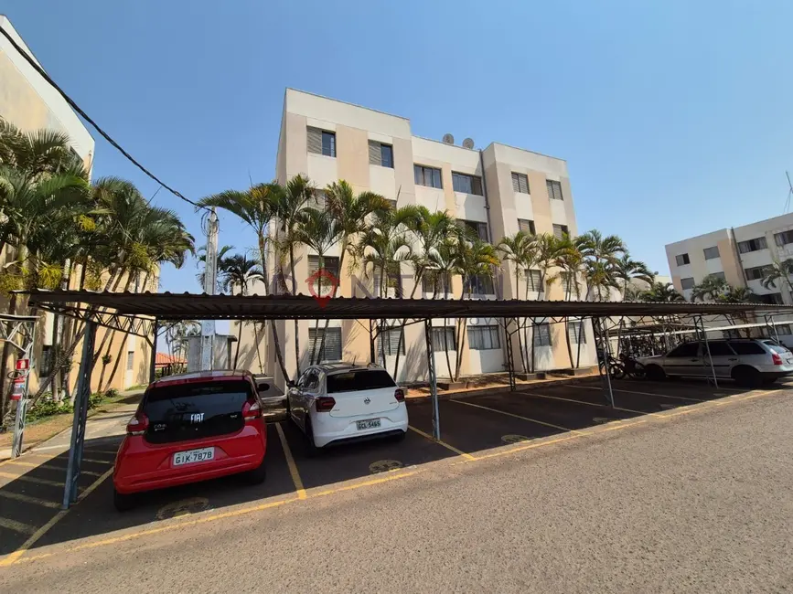 Foto 1 de Apartamento com 3 quartos à venda e para alugar, 60m2 em Marilia - SP