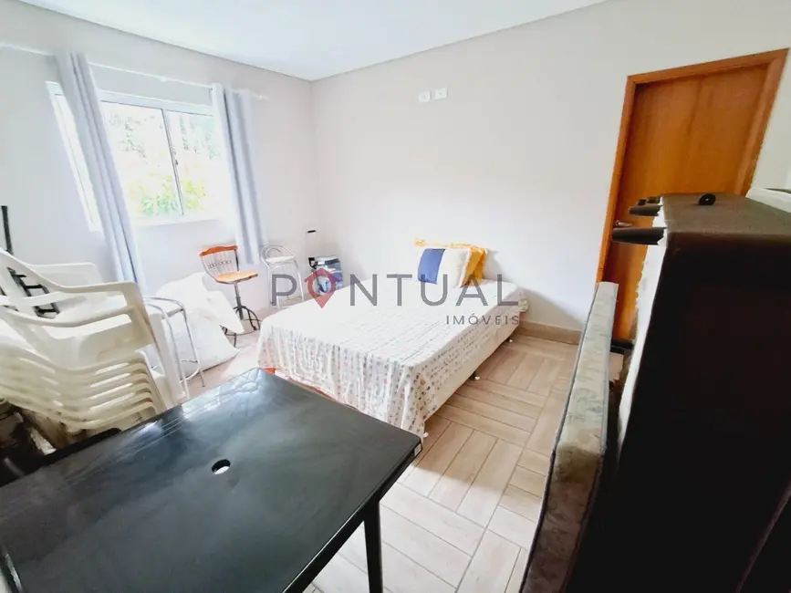 Chácara com 3 quartos para alugar em Parque Serra Dourada, Marilia - SP - imagem 9 Foto 9 de Chácara com 3 quartos para alugar em Parque Serra Dourada, Marilia - SP