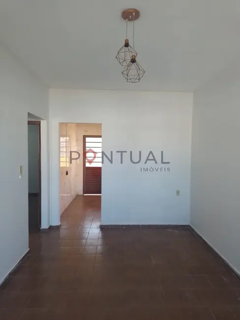 Foto 3 de Casa com 2 quartos à venda, 275m2 em Oriente - SP