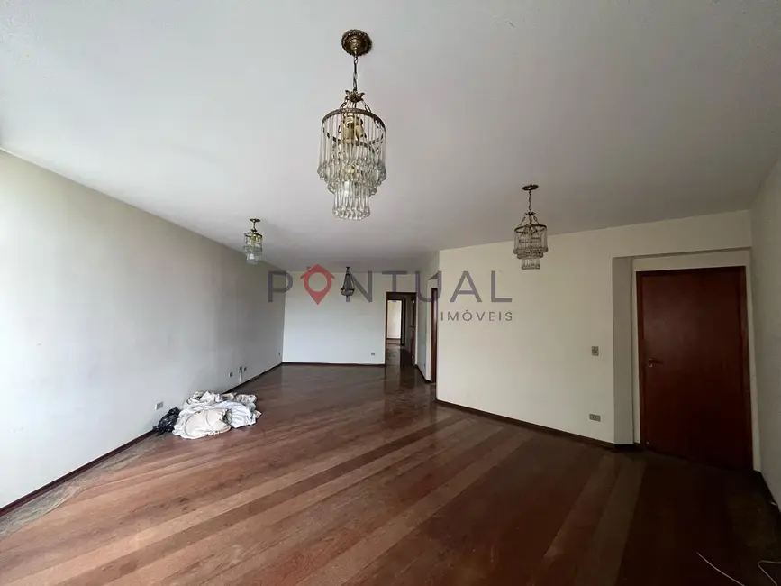 Apartamento com 3 quartos para alugar, 160m2 em Centro, Marilia - SP - imagem 8 Foto 8 de Apartamento com 3 quartos para alugar, 160m2 em Centro, Marilia - SP