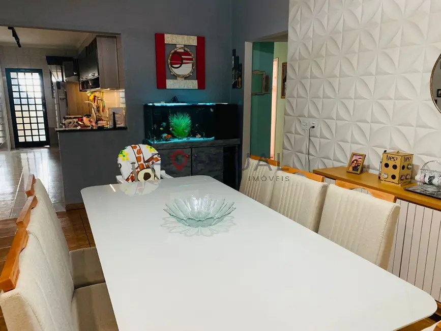 Foto 6 de Casa com 3 quartos à venda, 120m2 em Núcleo Habitacional Presidente Jânio da Silva Quadros, Marilia - SP