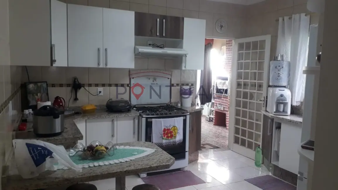 Foto 5 de Casa com 3 quartos à venda, 210m2 em Jardim Esplanada, Marilia - SP