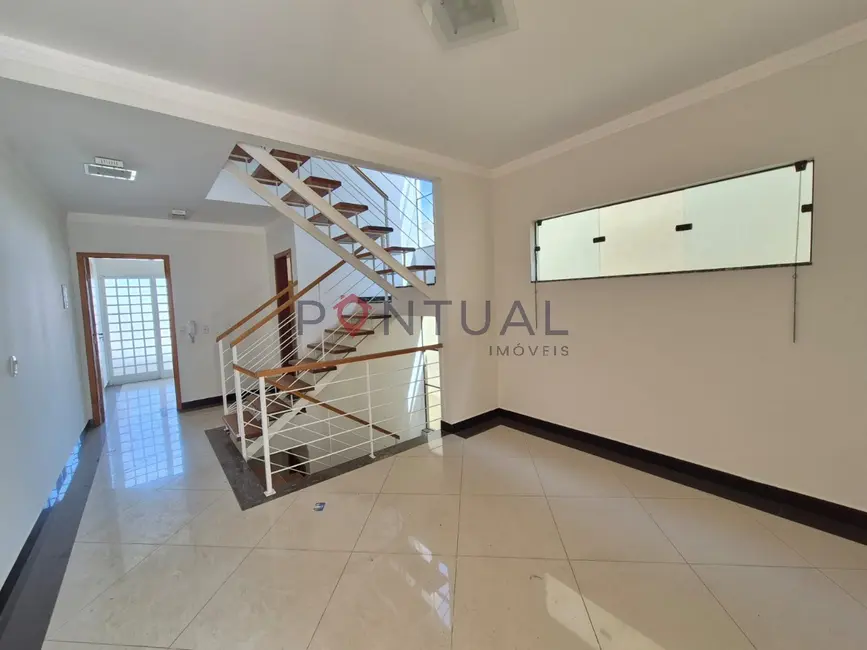Foto 3 de Casa com 3 quartos à venda, 250m2 em Jardim Maria Martha, Marilia - SP
